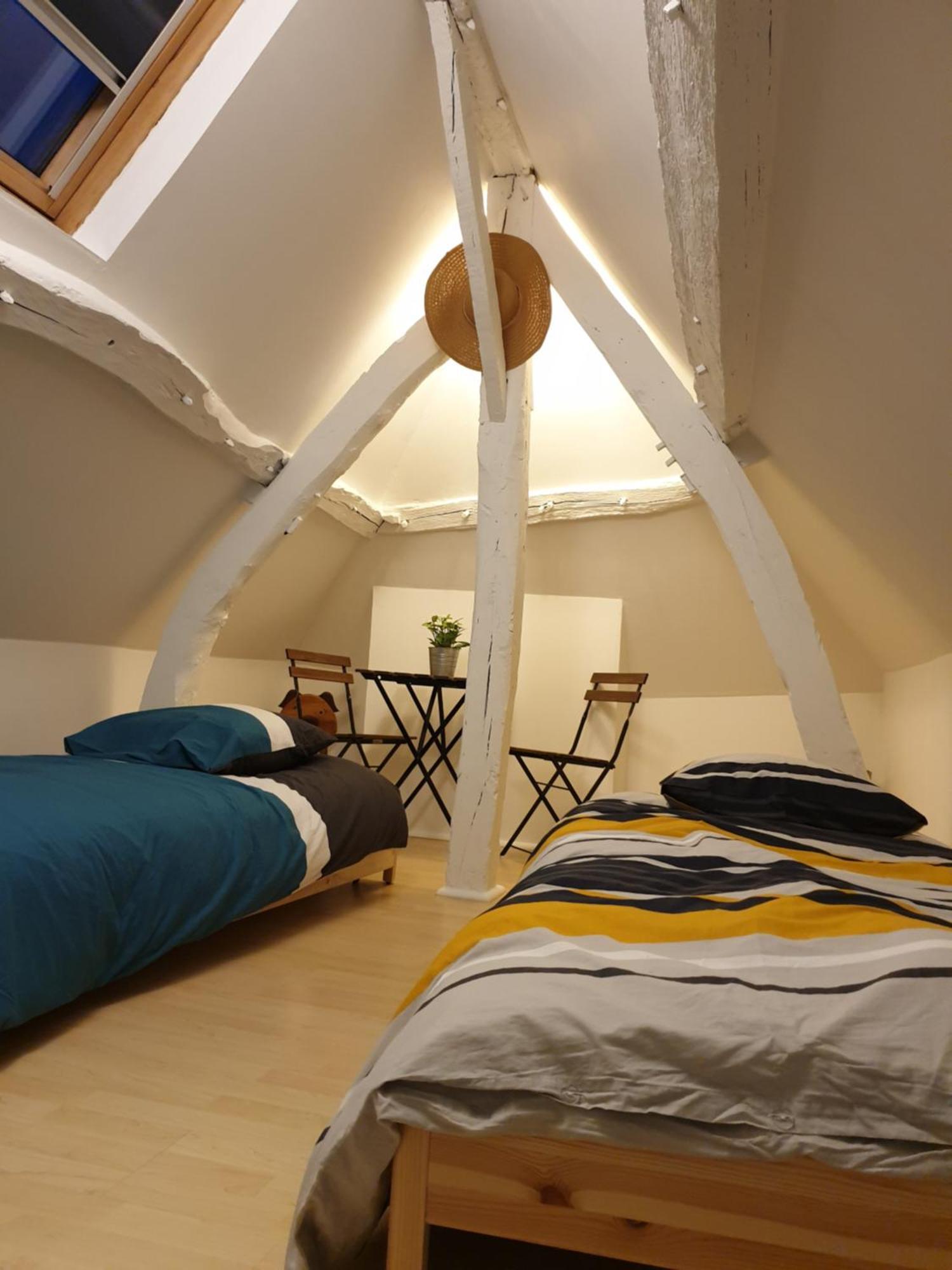 Chambre Privee Dans Petite Maison Typique Montivilliers Eksteriør billede