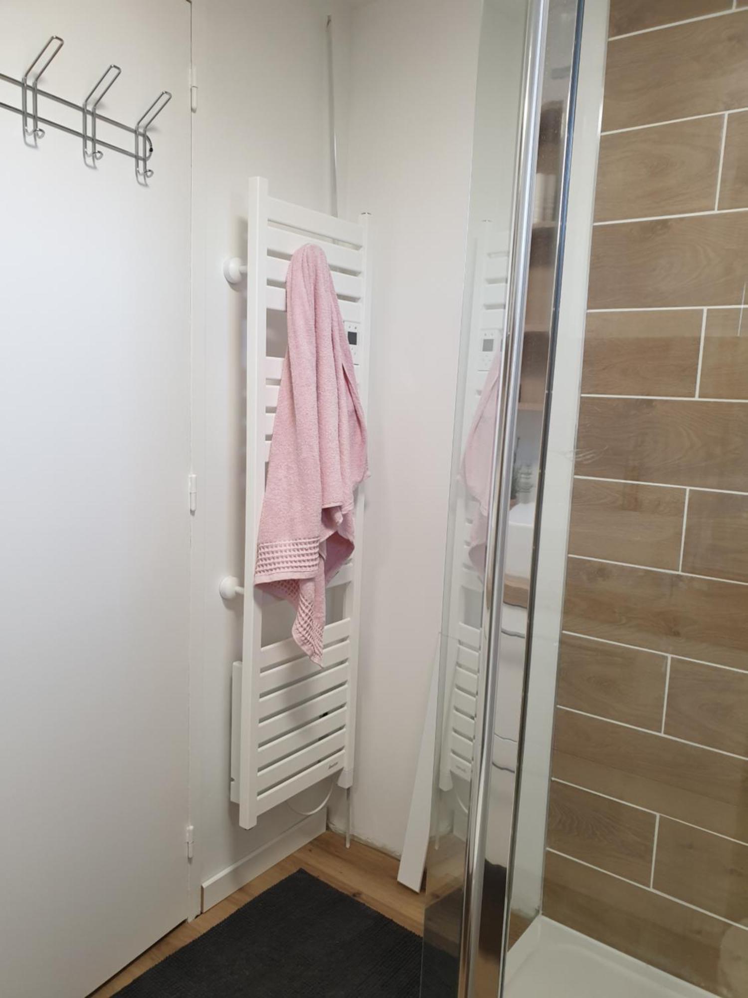 Chambre Privee Dans Petite Maison Typique Montivilliers Eksteriør billede